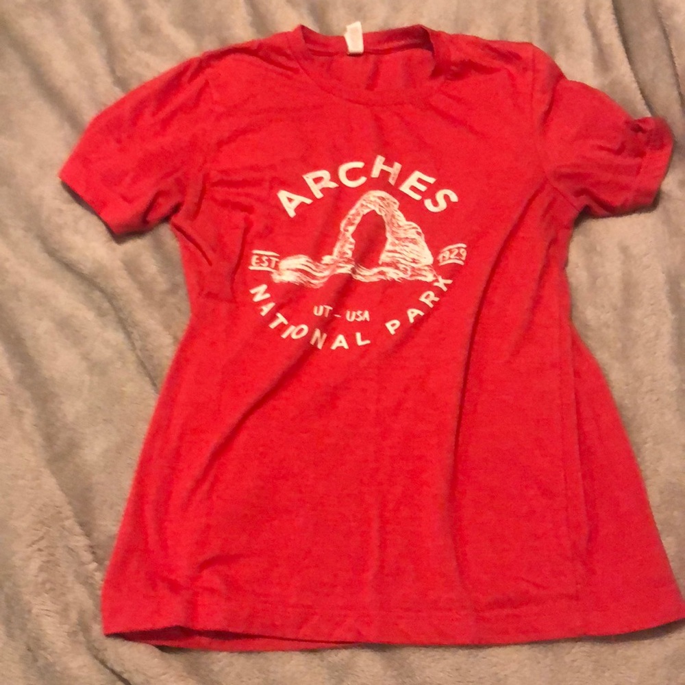 Arches National Park Tshirt size small